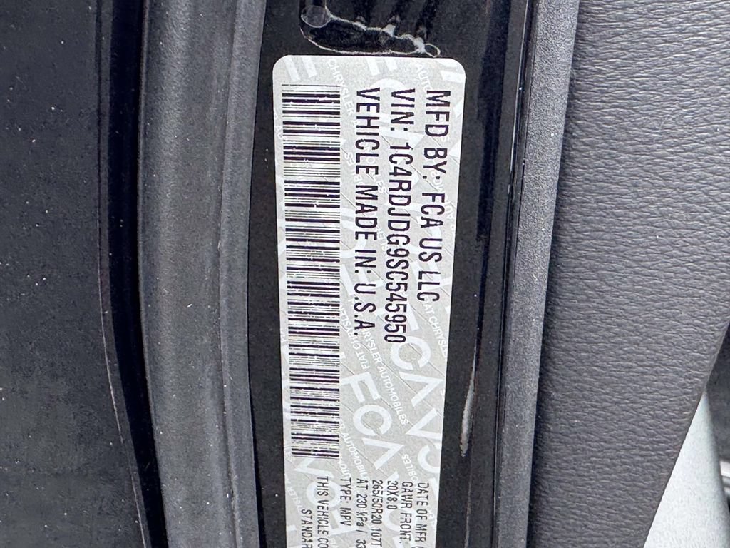 Used 2025 Dodge Durango GT AWD/4WD image 29