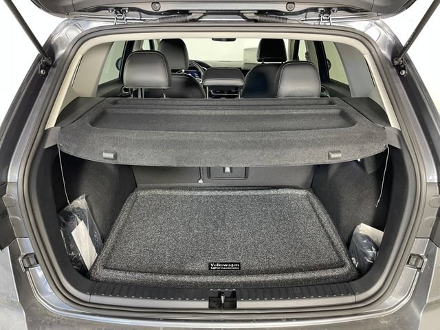New 2026 Volkswagen Taos SEL AWD/4WD image 15