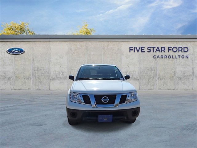 Used 2022 Nissan Frontier SV image 3