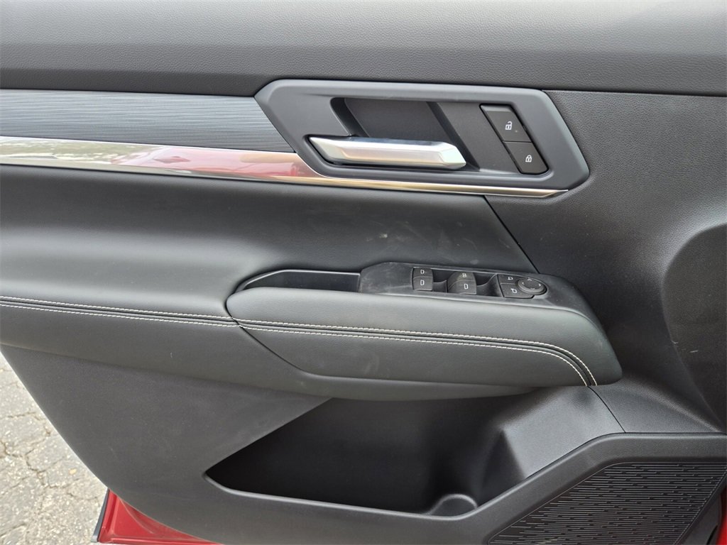 New 2026 GMC Terrain Elevation image 24