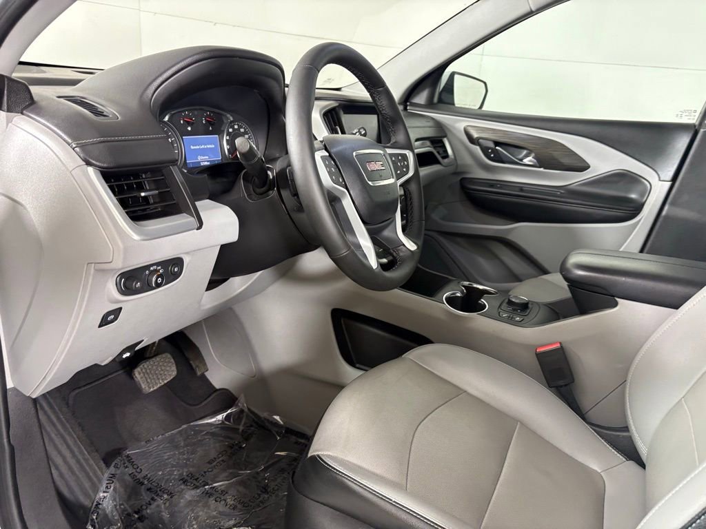 Used 2024 GMC Terrain SLT FWD image 22