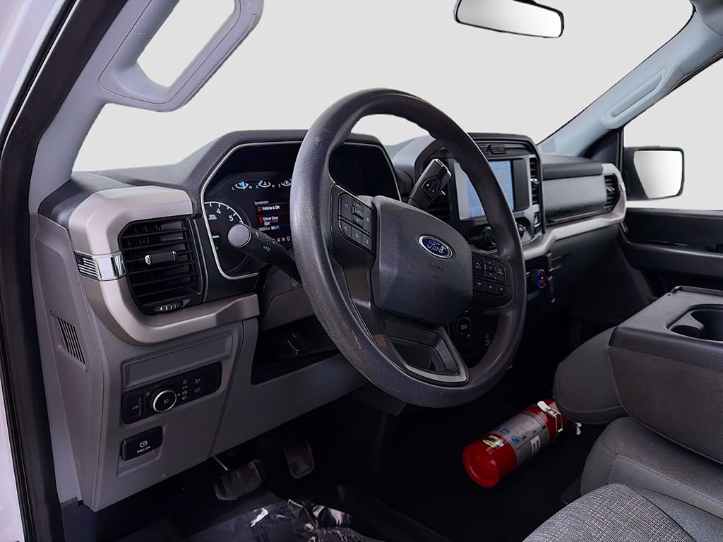 Used 2021 Ford F150 XLT w/ Trailer Tow Package image 15