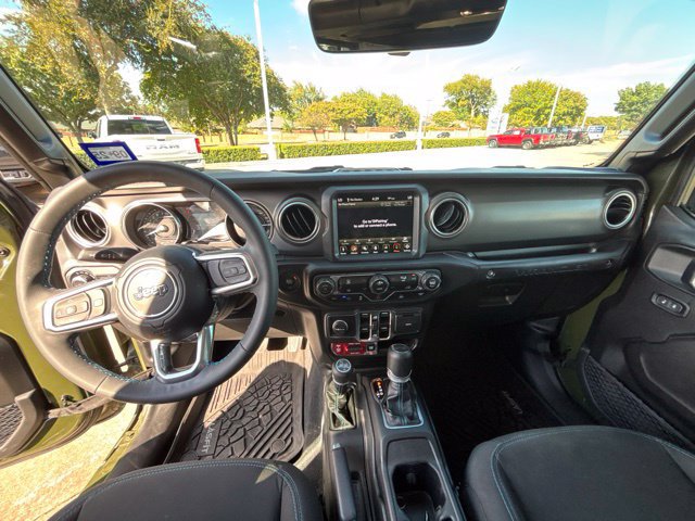Used 2023 Jeep Wrangler Unlimited Rubicon 4xe AWD/4WD image 15