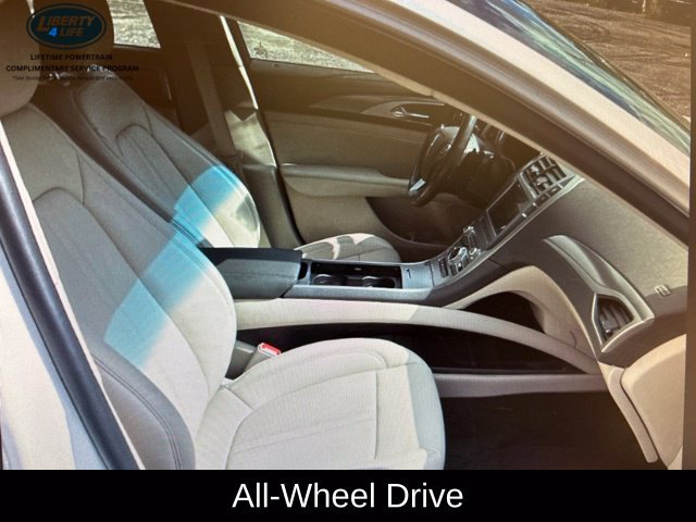 Used 2020 Lincoln MKZ AWD image 12