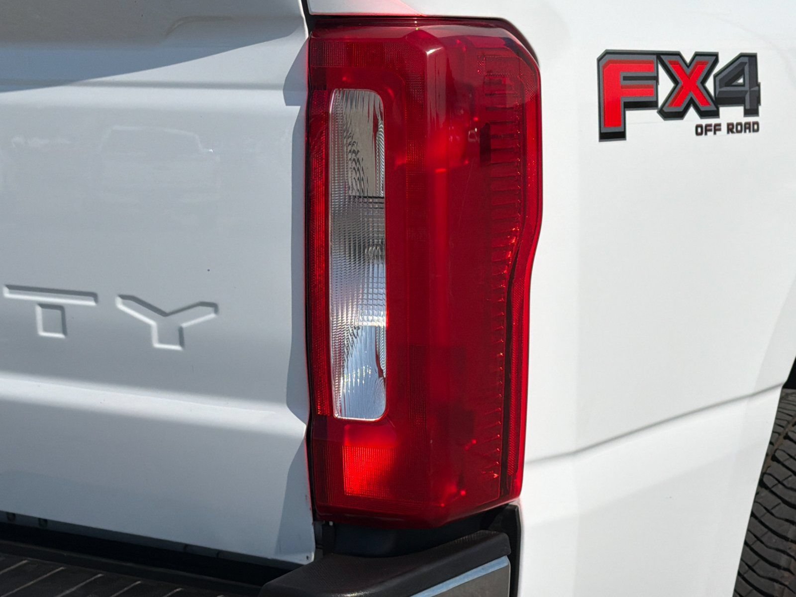 Used 2024 Ford F250 XLT AWD/4WD image 33