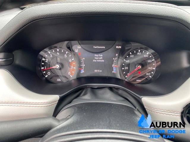 Used 2026 Jeep Compass Limited AWD/4WD image 37