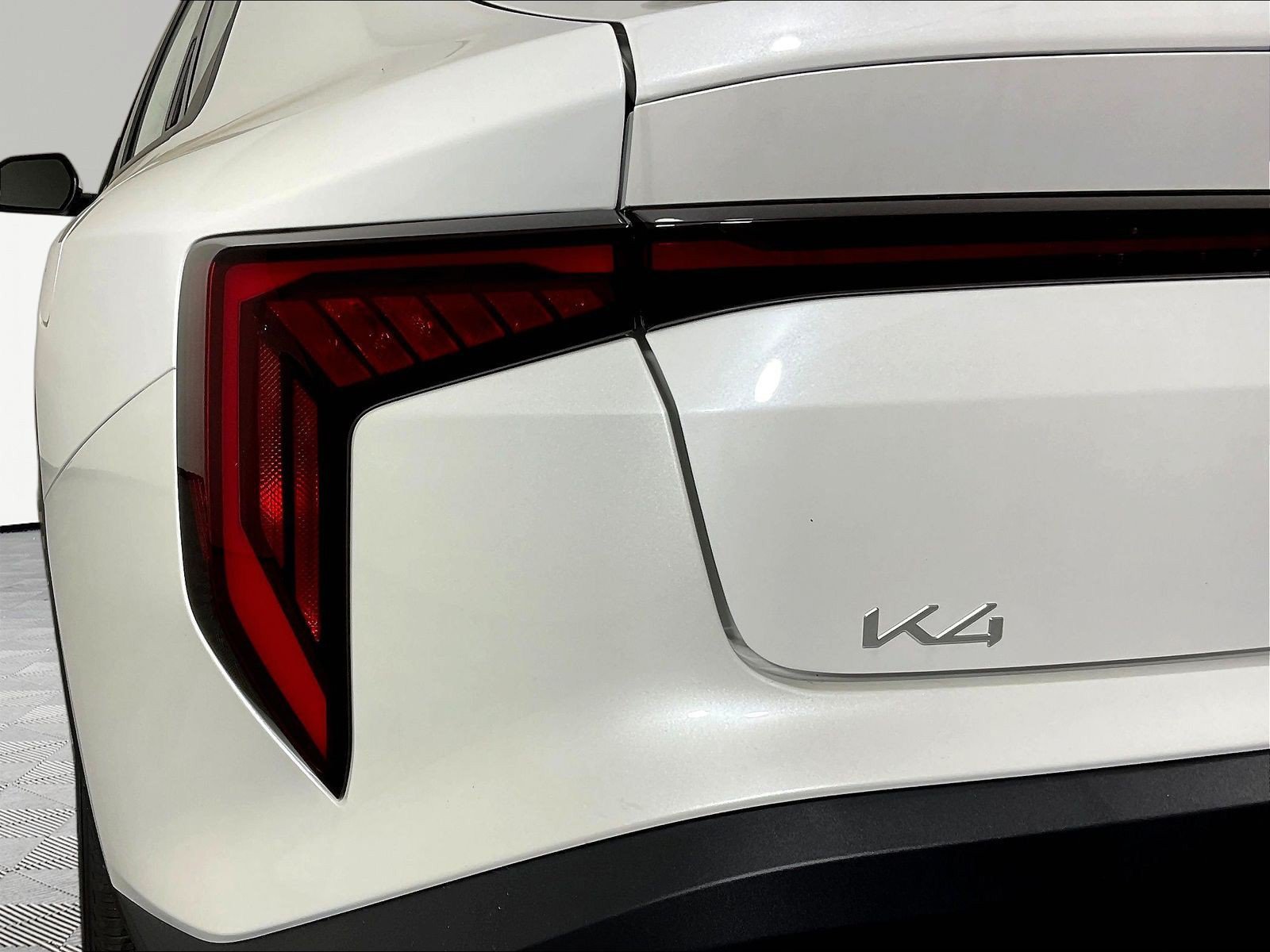 New 2026 Kia K4 FWD image 14
