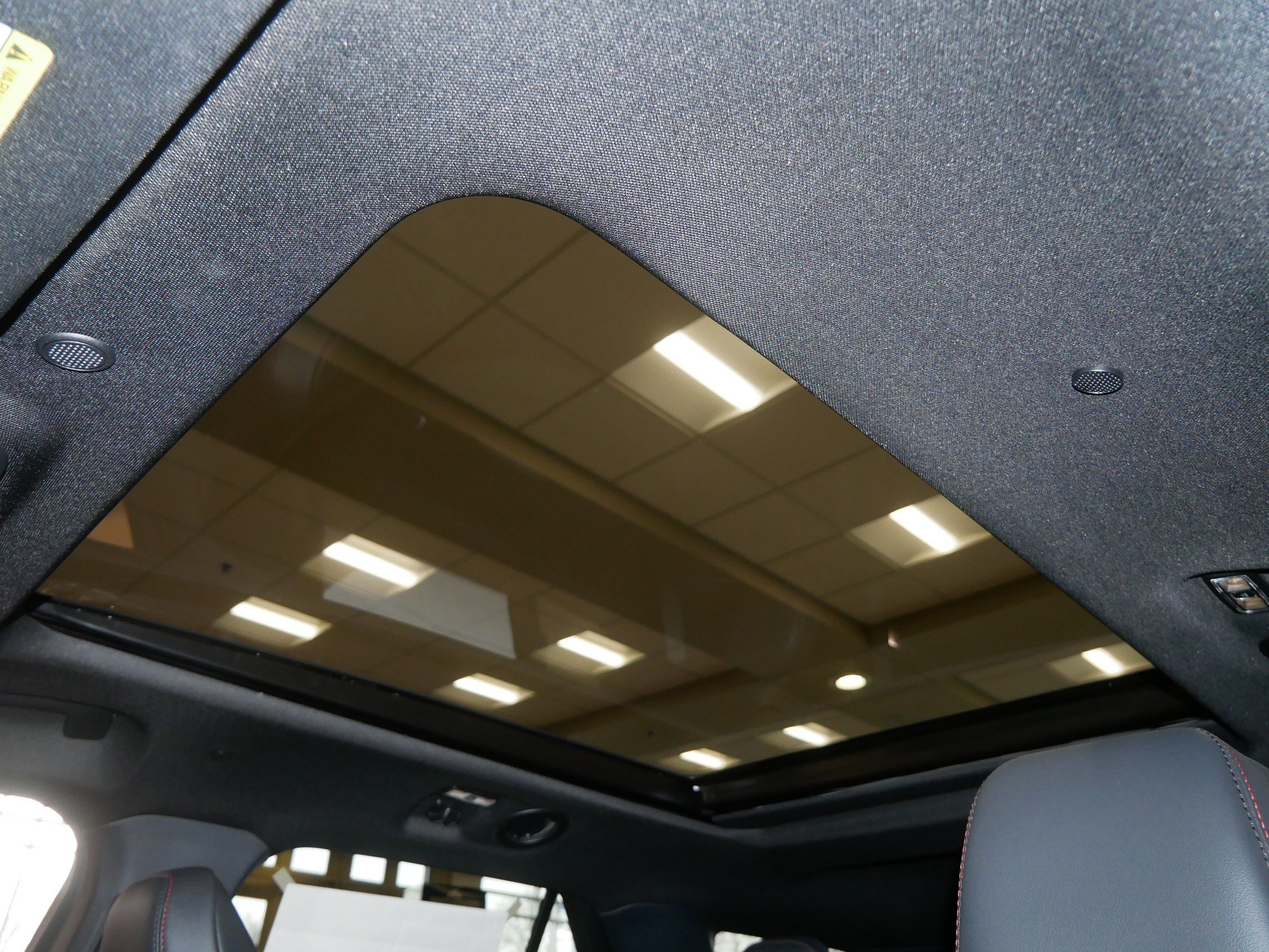 Used 2026 Ford Explorer ST-Line w/ ST-Line Street Pack image 33