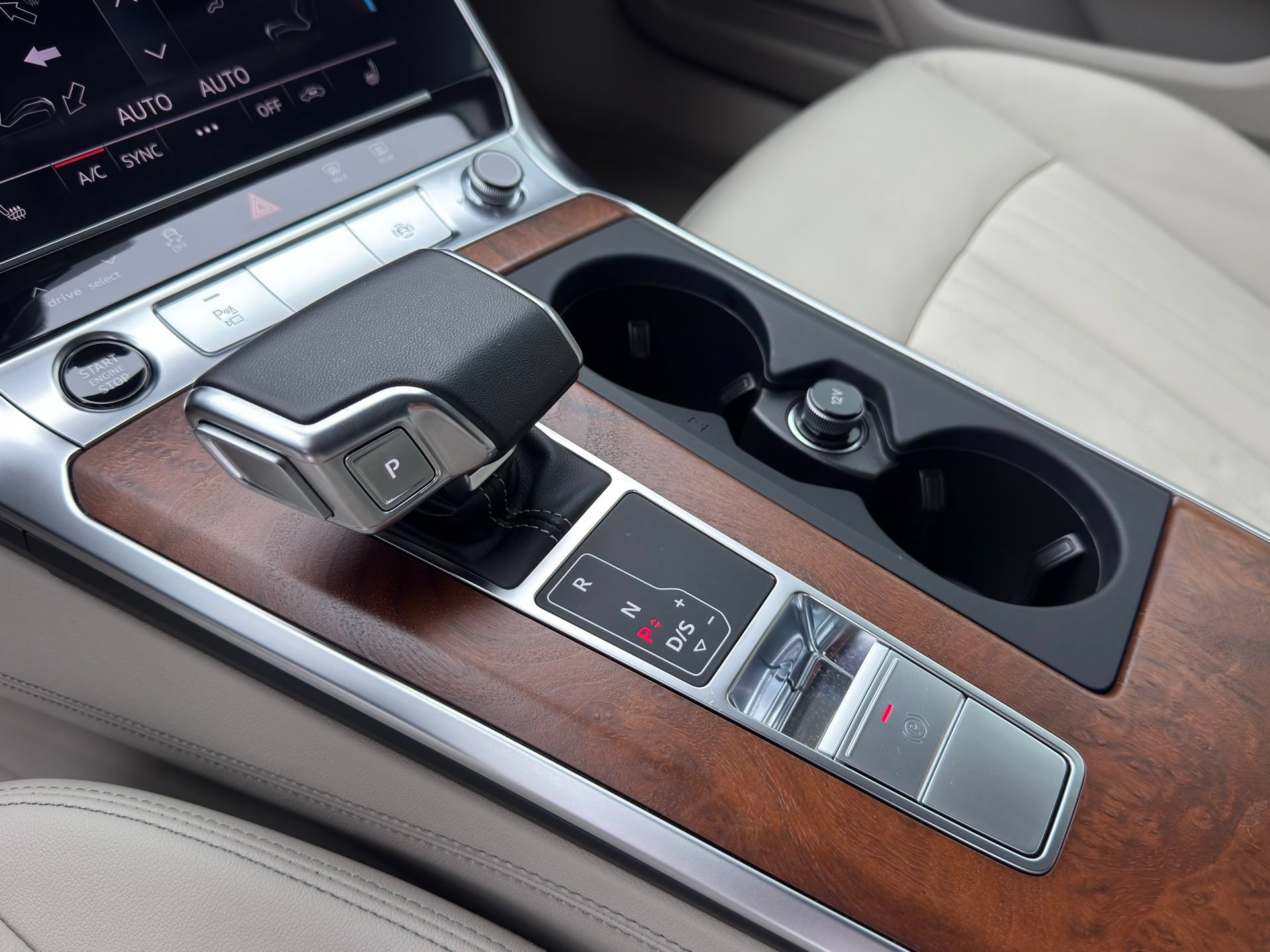 Certified 2023 Audi A6 Premium Plus w/ Premium Plus Package AWD/4WD image 15