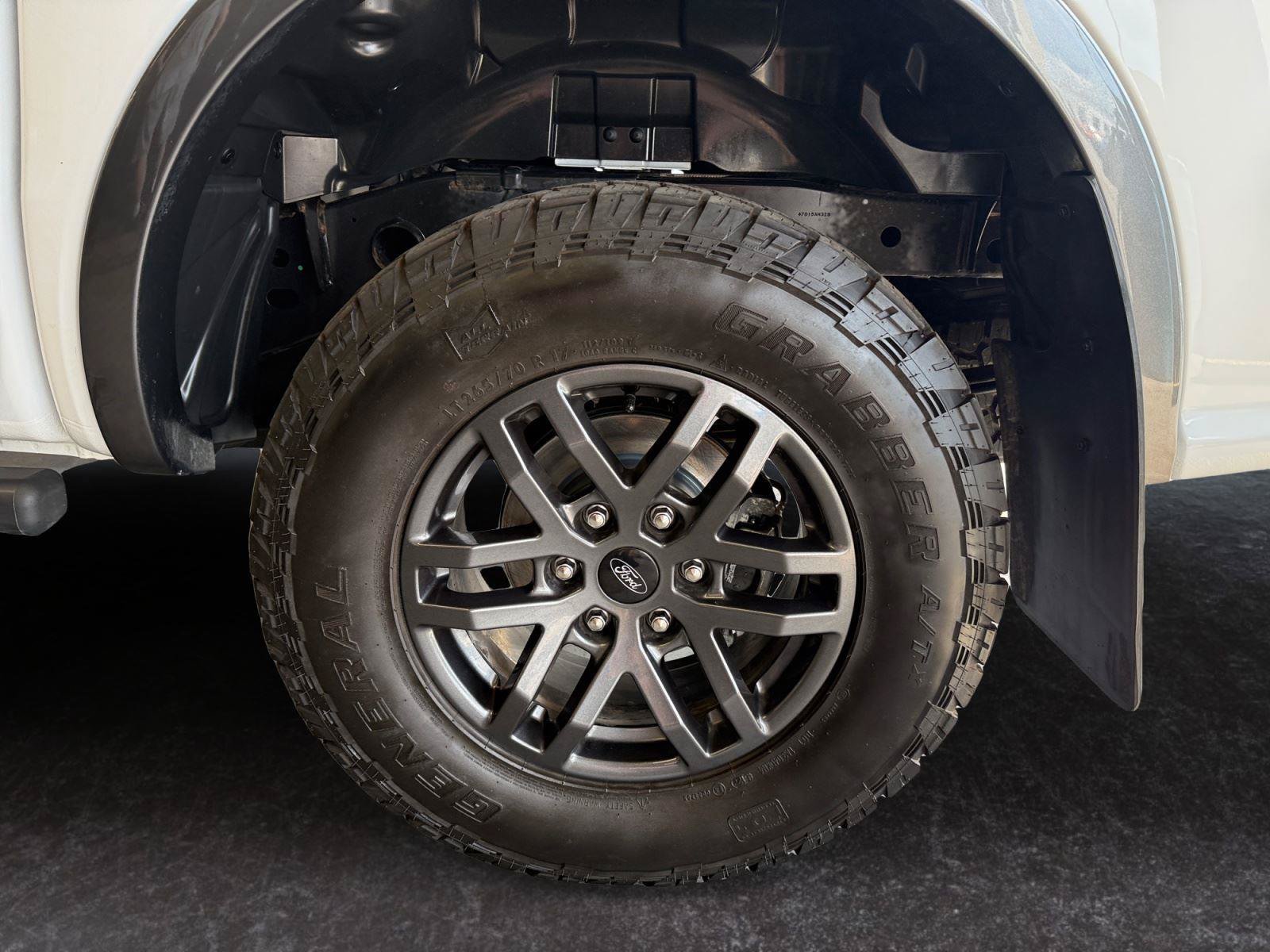 Used 2023 Ford Ranger Lariat w/ Tremor Off-Road Package AWD/4WD image 15