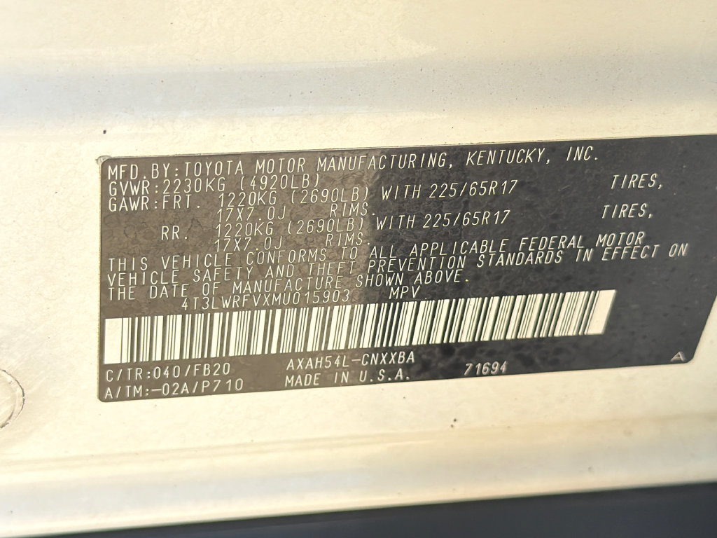 Used 2021 Toyota RAV4 LE AWD/4WD image 32