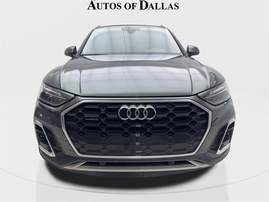 Used 2022 Audi Q5 2.0T Premium w/ Convenience Package image 3