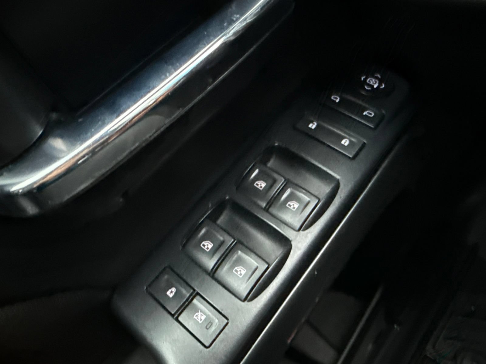 Used 2016 Chevrolet Silverado 1500 LT w/ All Star Edition AWD/4WD image 35