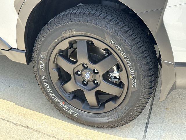 Certified 2025 Subaru Outback Wilderness AWD/4WD image 12
