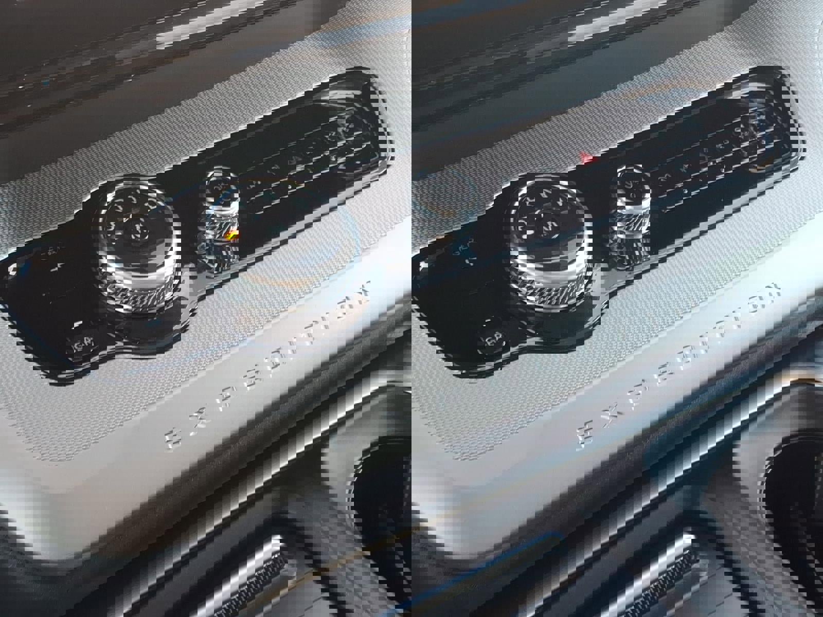 Certified 2025 Ford Expedition Active image 27