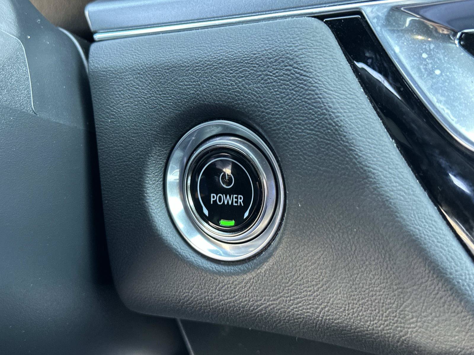 Used 2024 Cadillac Lyriq Tech RWD image 20