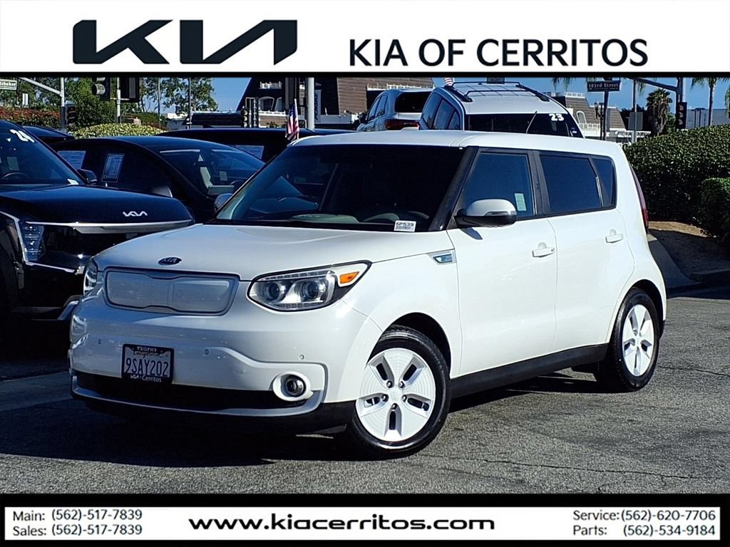 Used 2015 Kia Soul EV + FWD image 1