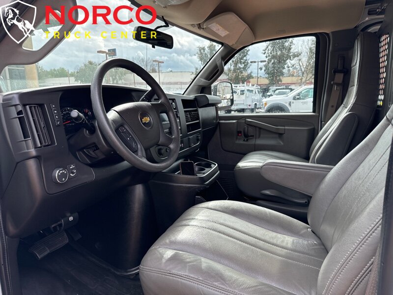 Used 2021 Chevrolet Express 2500 w/ Driver Convenience Package RWD image 17