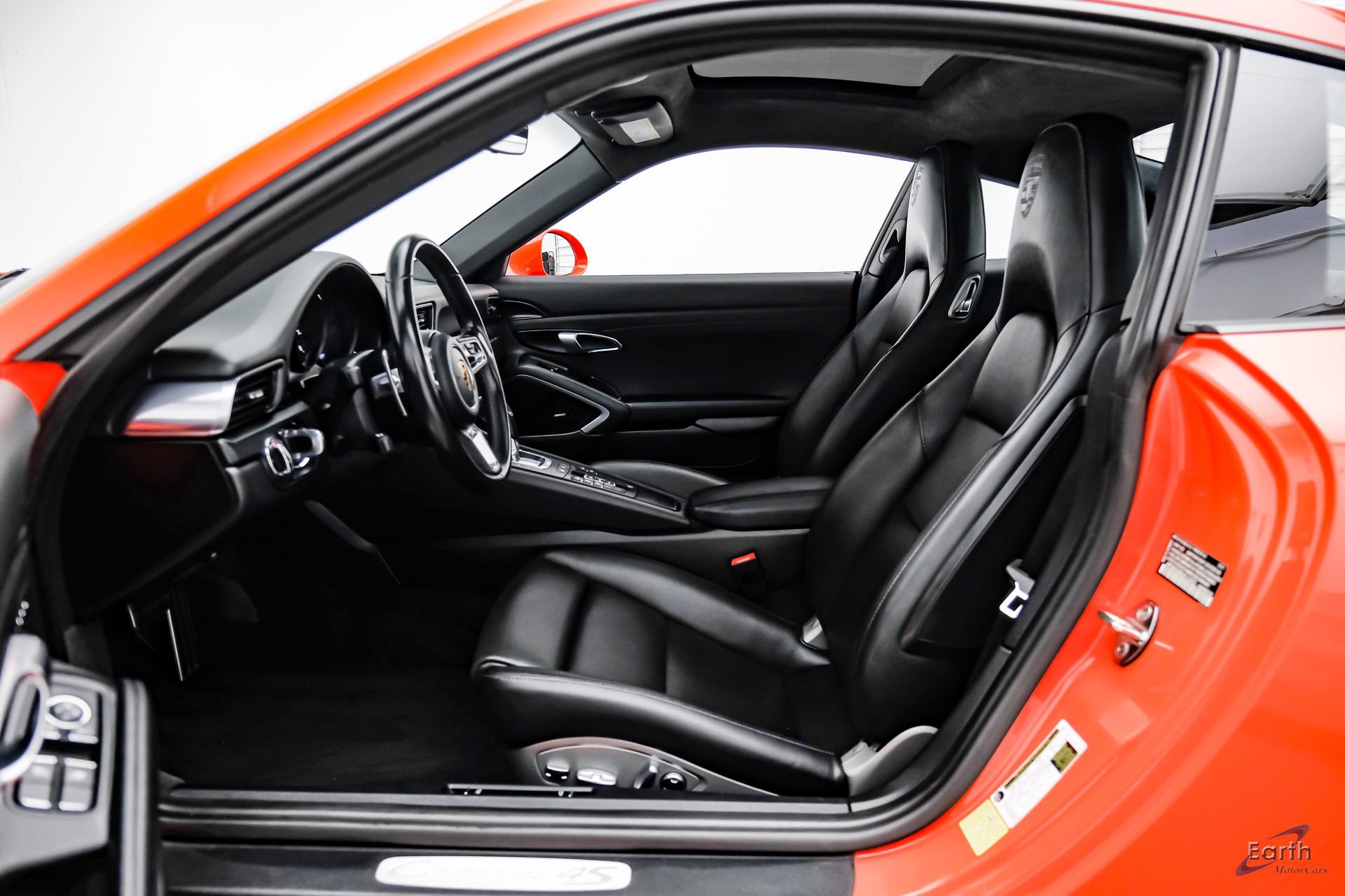 Used 2018 Porsche 911 Carrera 4S image 32