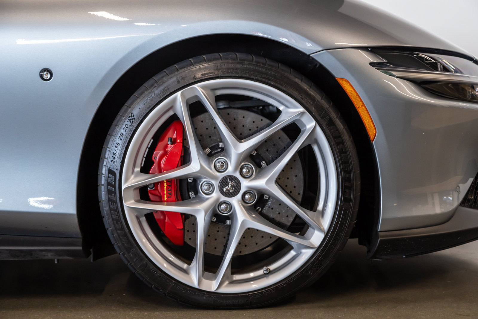 Used 2021 Ferrari Roma RWD image 14
