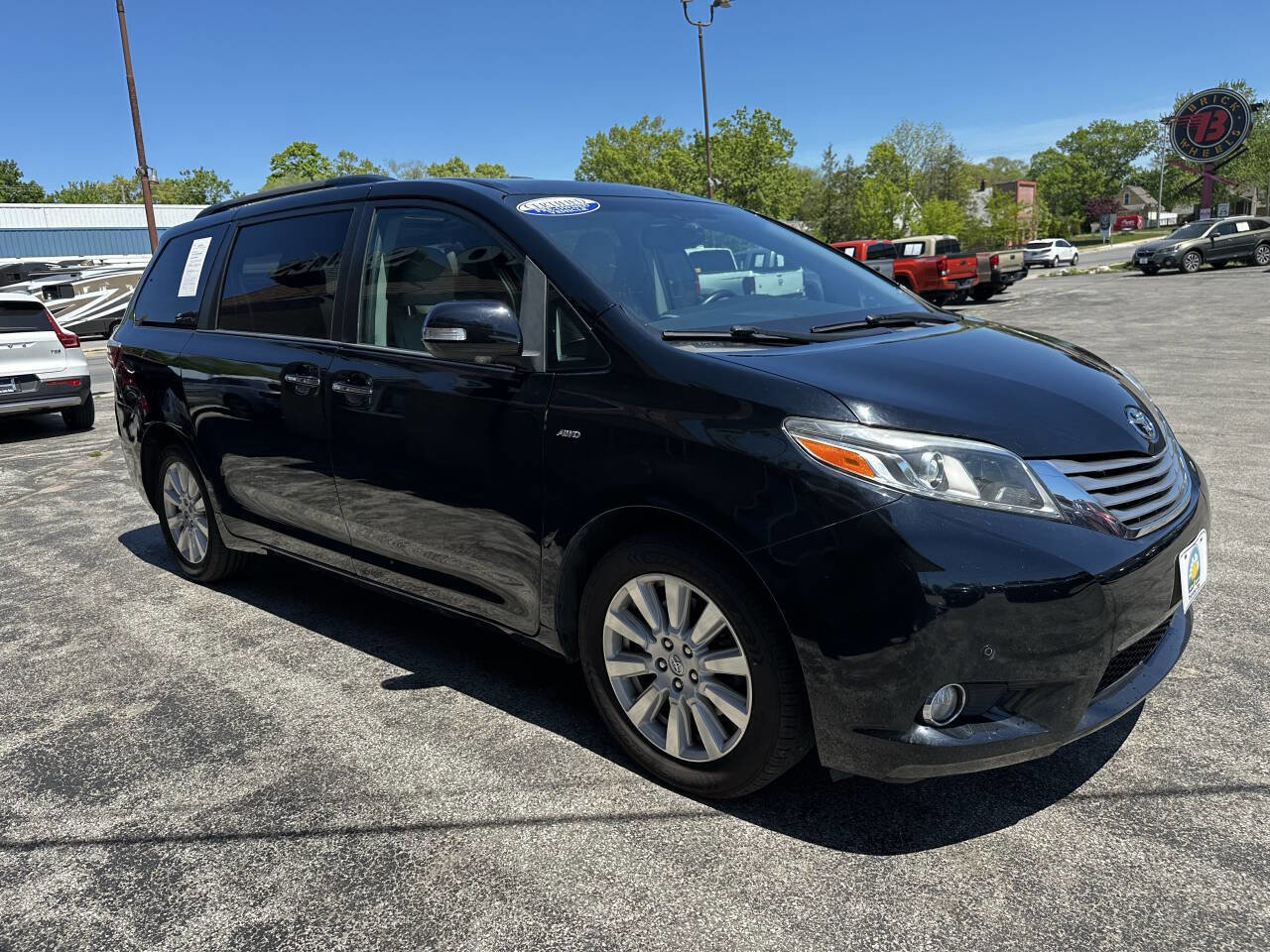 Used 2017 Toyota Sienna Limited Premium AWD/4WD image 20
