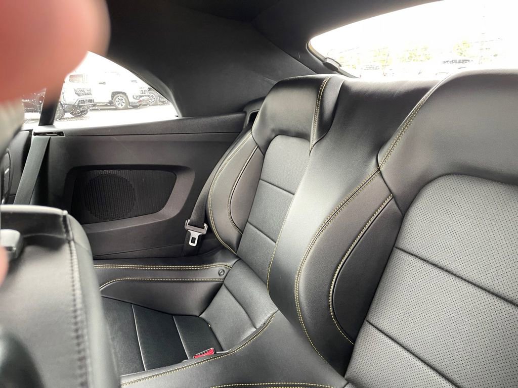 Used 2017 Ford Mustang GT RWD image 14