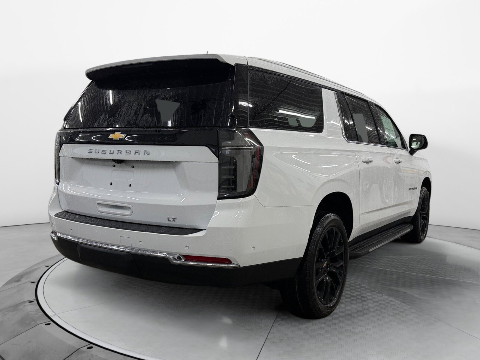 New 2026 Chevrolet Suburban LT w/ Comfort Package image 5
