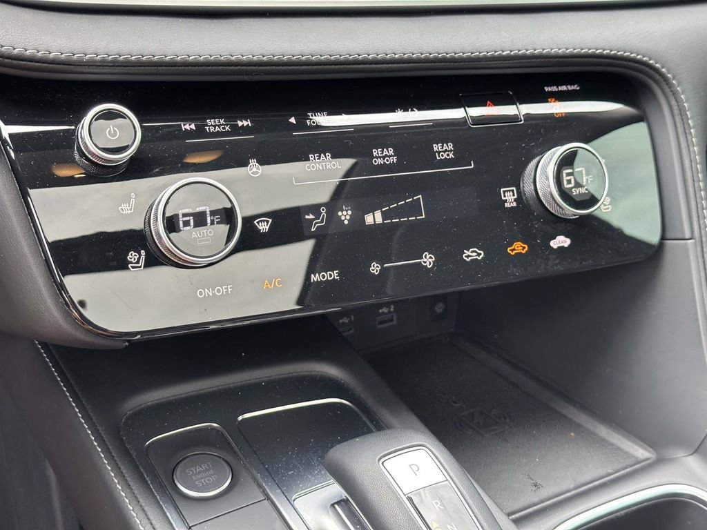 Used 2022 INFINITI QX60 Sensory w/ Vision Package AWD/4WD image 35