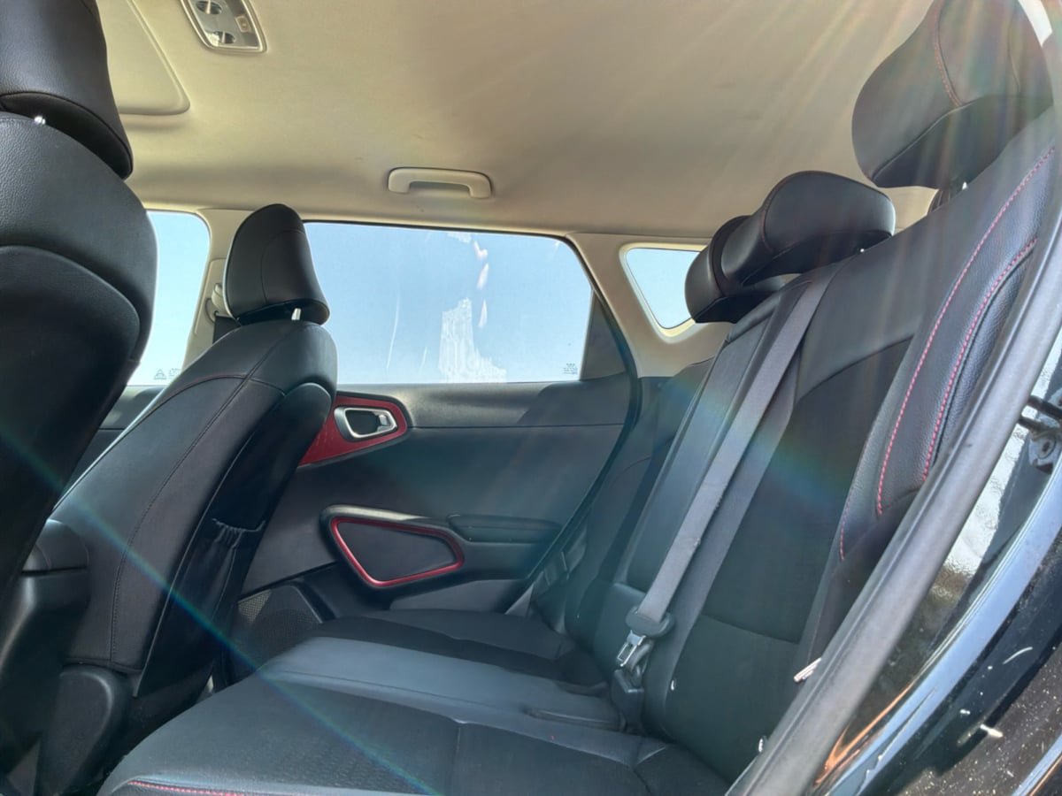 Used 2023 Kia Soul GT-Line FWD image 17