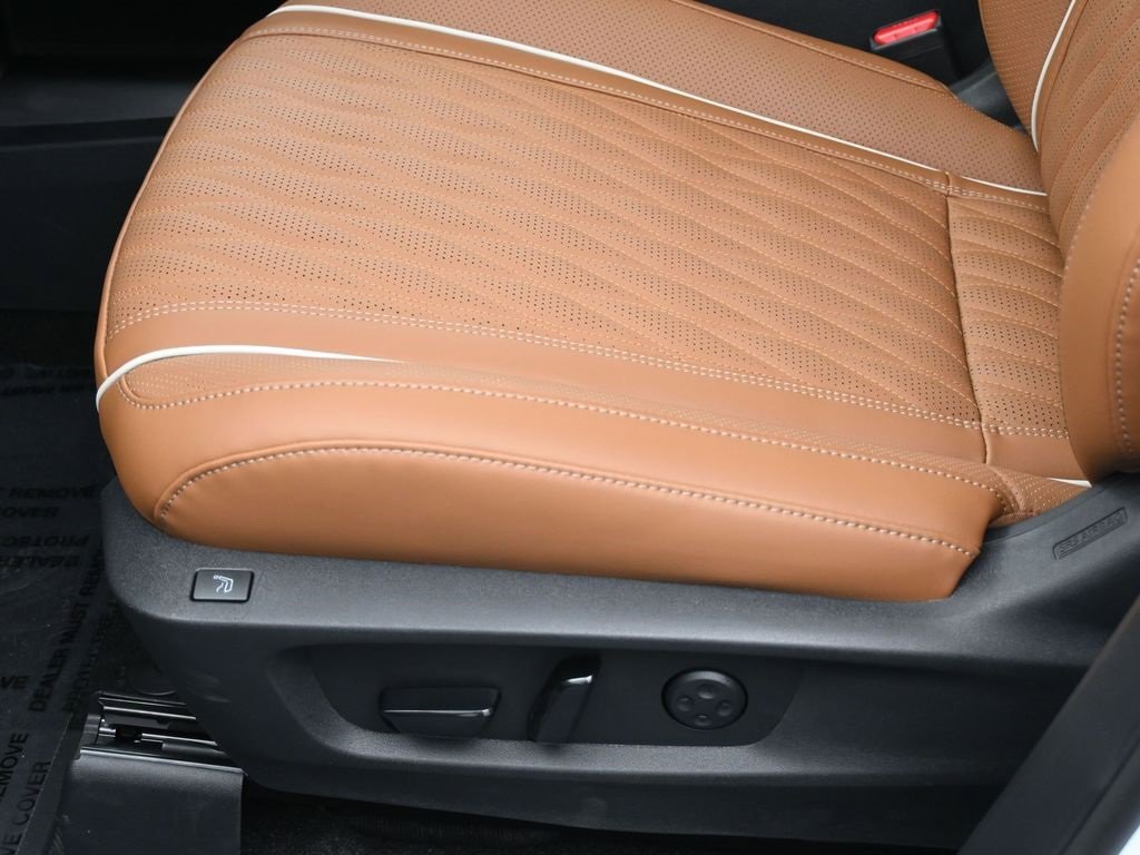 New 2026 INFINITI QX60 Autograph image 17