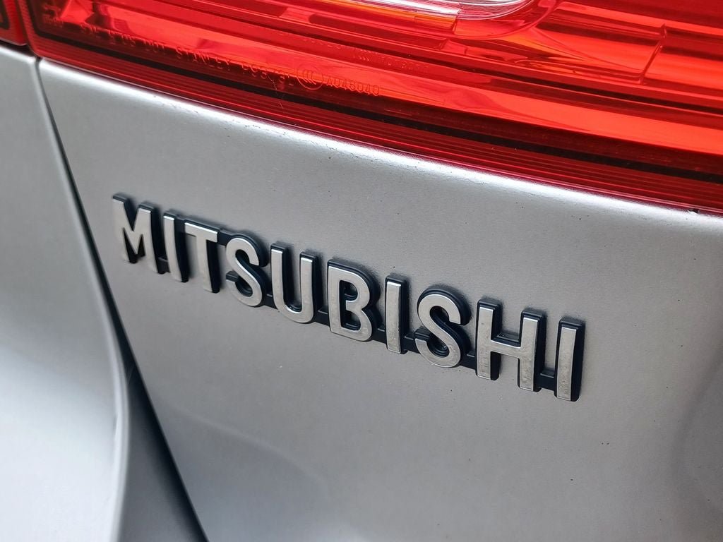 Used 2019 Mitsubishi Outlander Sport ES AWD/4WD image 24
