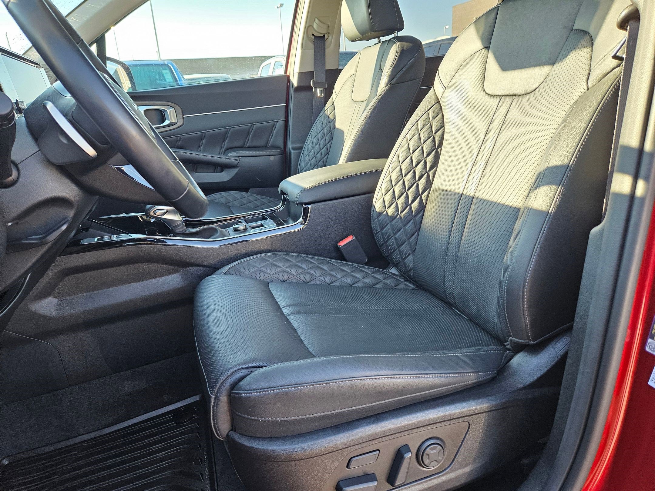 Used 2023 Kia Sorento SX Prestige image 17