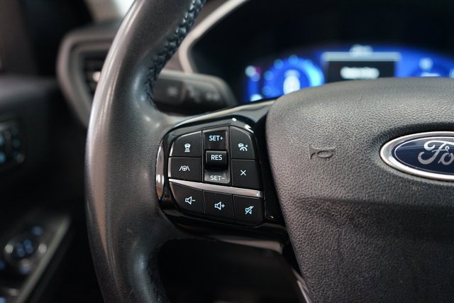 Used 2022 Ford Escape SEL w/ Technology Package image 29