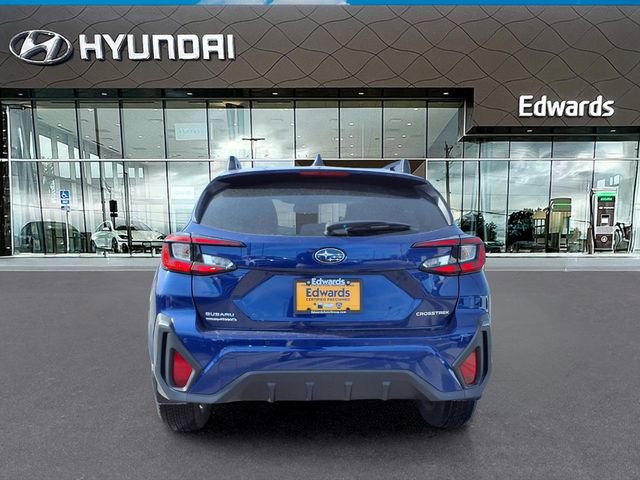 Used 2024 Subaru Crosstrek 2.5i Limited AWD/4WD image 6