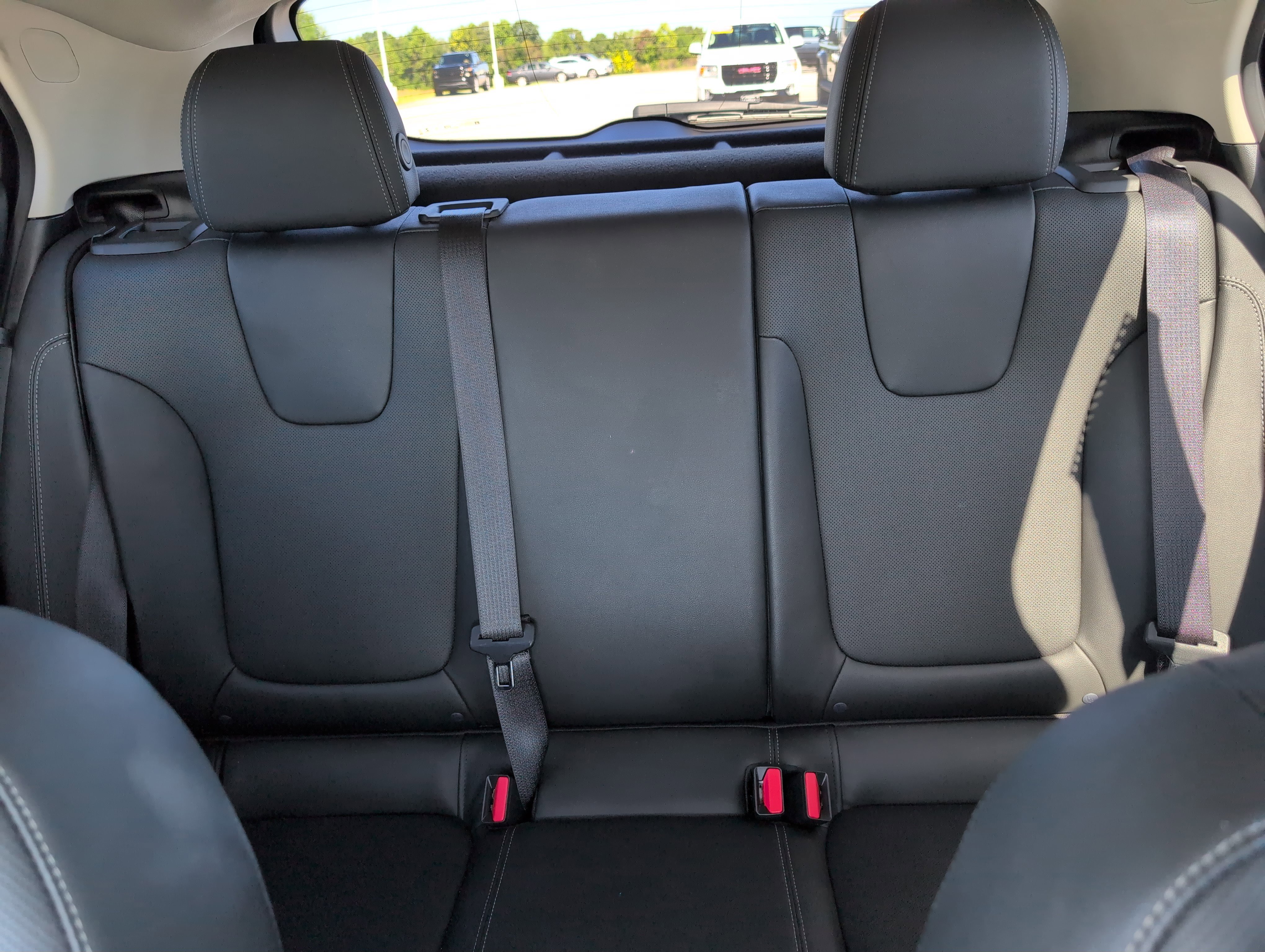 Used 2024 Buick Encore GX Sport Touring image 23