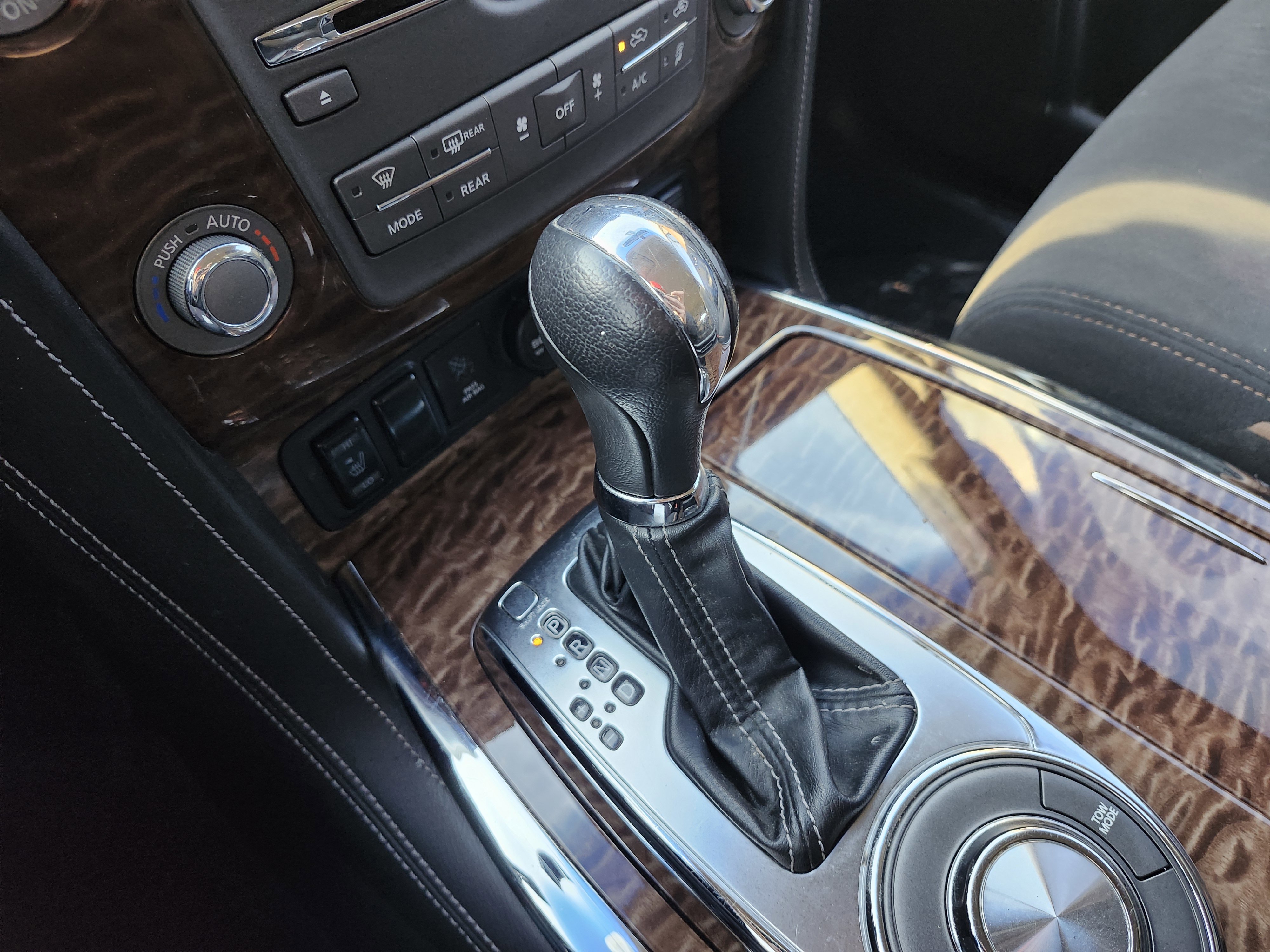 Used 2019 Nissan Armada SV w/ Driver Package image 33