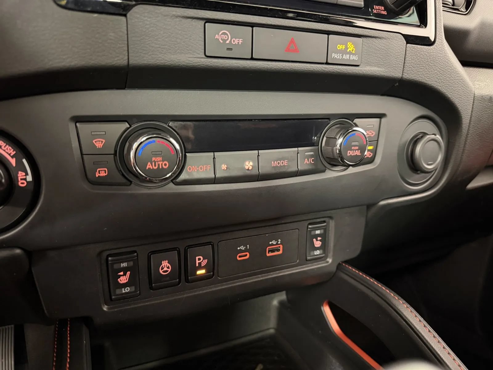 Used 2024 Nissan Frontier PRO-4X w/ Pro Convenience Package AWD/4WD image 22