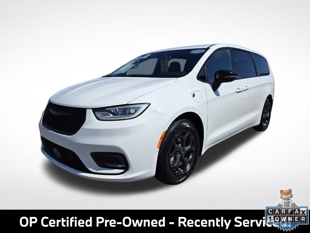 Used 2024 Chrysler Pacifica Limited FWD image 3