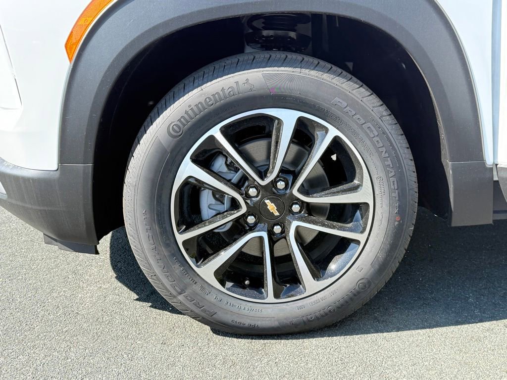 New 2026 Chevrolet TrailBlazer LT w/ Convenience Package AWD/4WD image 39