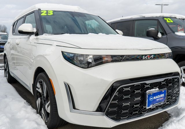 Used 2023 Kia Soul GT-Line image 3