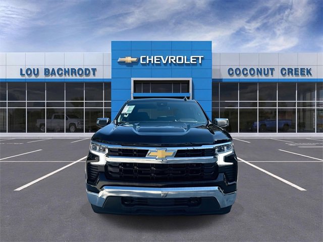 Used 2023 Chevrolet Silverado 1500 LT w/ Protection Package image 3