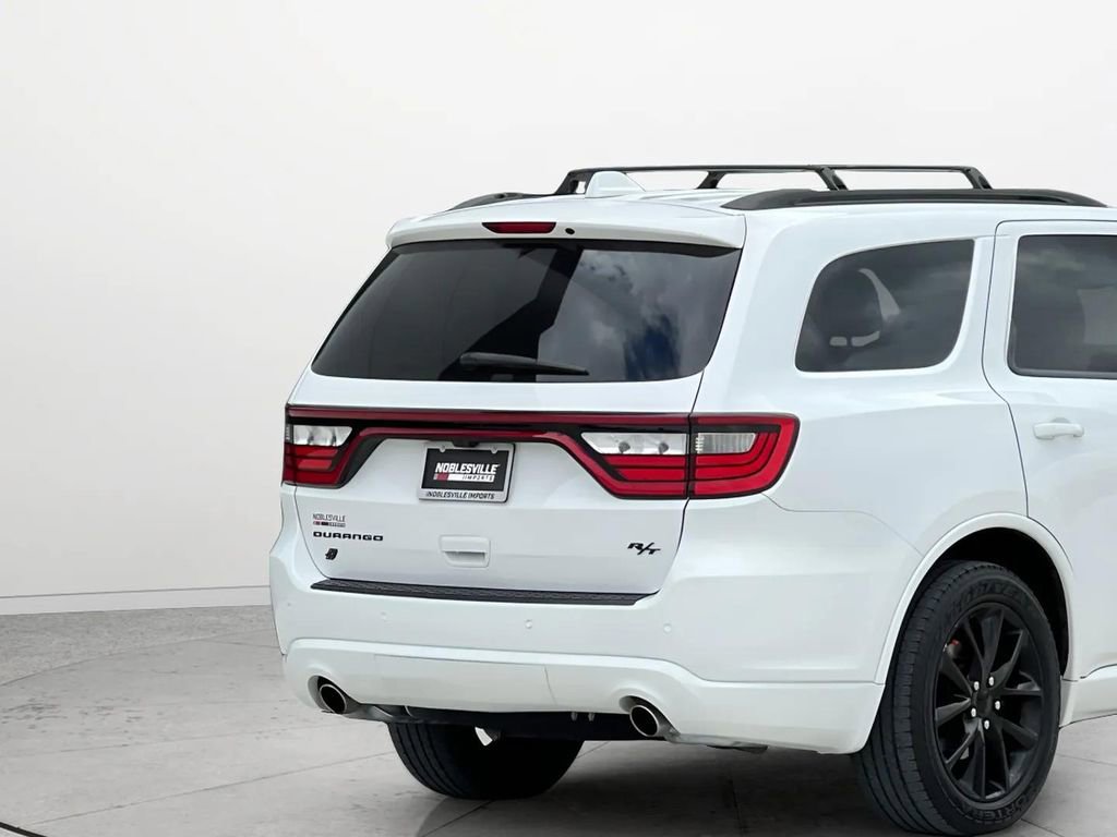 Used 2018 Dodge Durango R/T w/ Blacktop Package AWD/4WD image 28