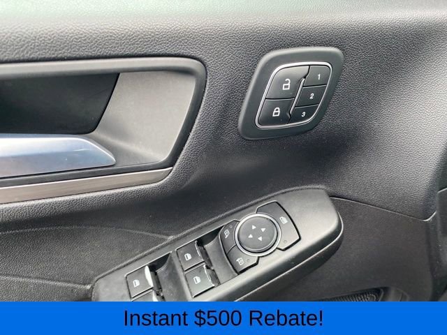 Used 2022 Ford Escape Titanium image 17