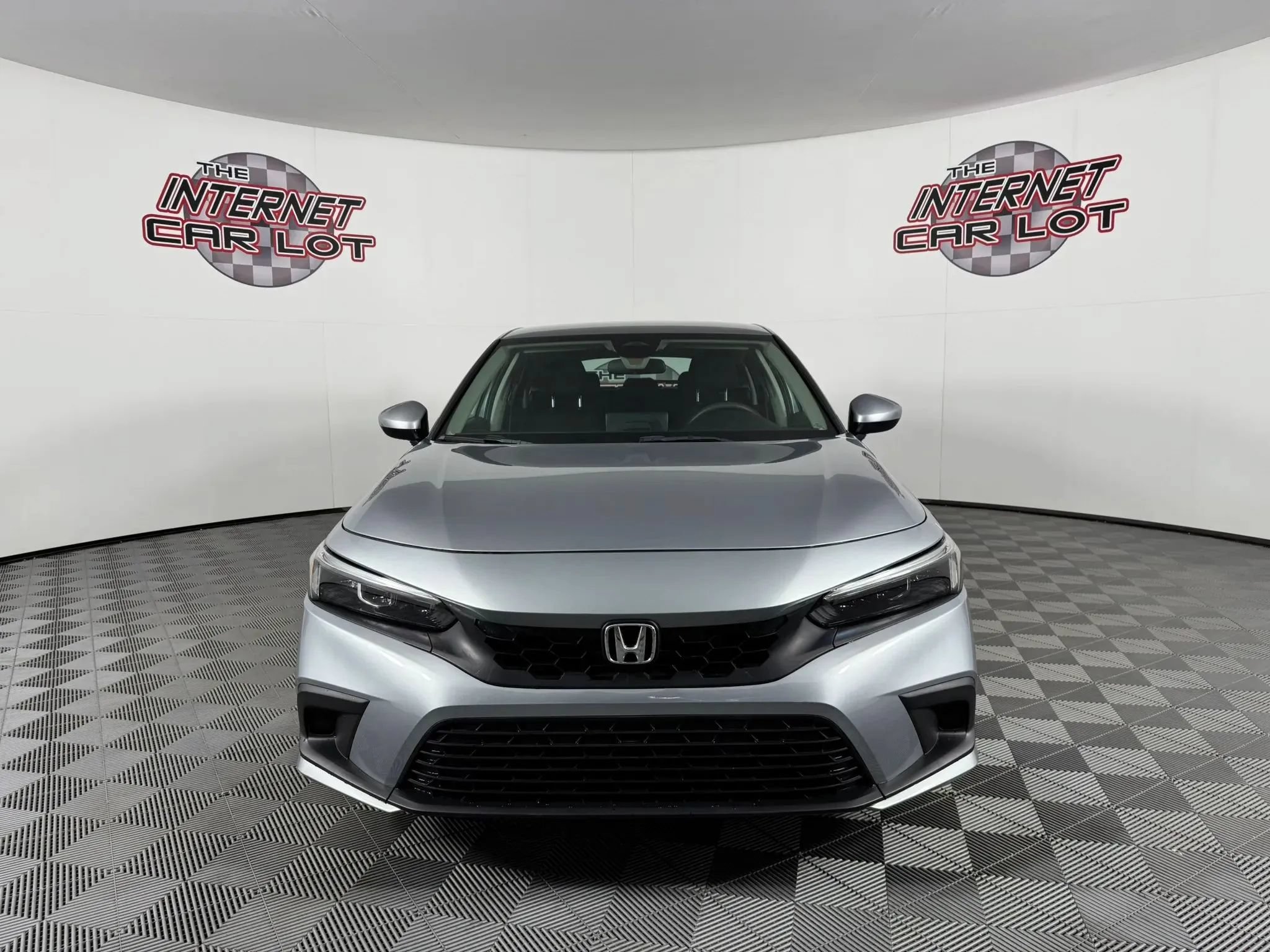 Used 2023 Honda Civic LX image 2