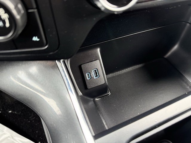 Certified 2022 Ford F150 XLT w/ Equipment Group 302A High image 29