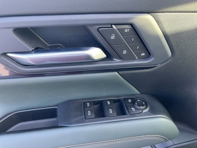 New 2026 GMC Terrain AT4 w/ Convenience Package III image 14