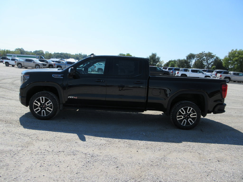 New 2026 GMC Sierra 1500 AT4 w/ AT4 Premium Package AWD/4WD image 11