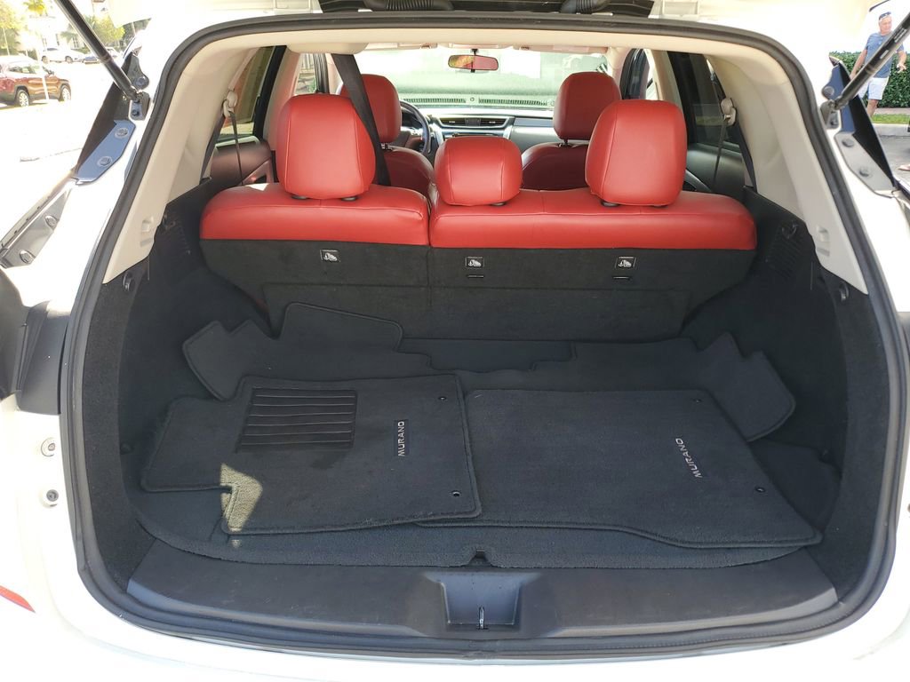 Used 2019 Nissan Murano S image 9