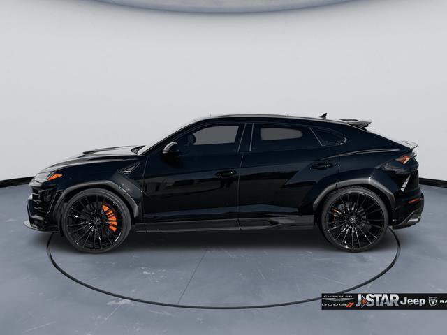 Used 2021 Lamborghini Urus image 9