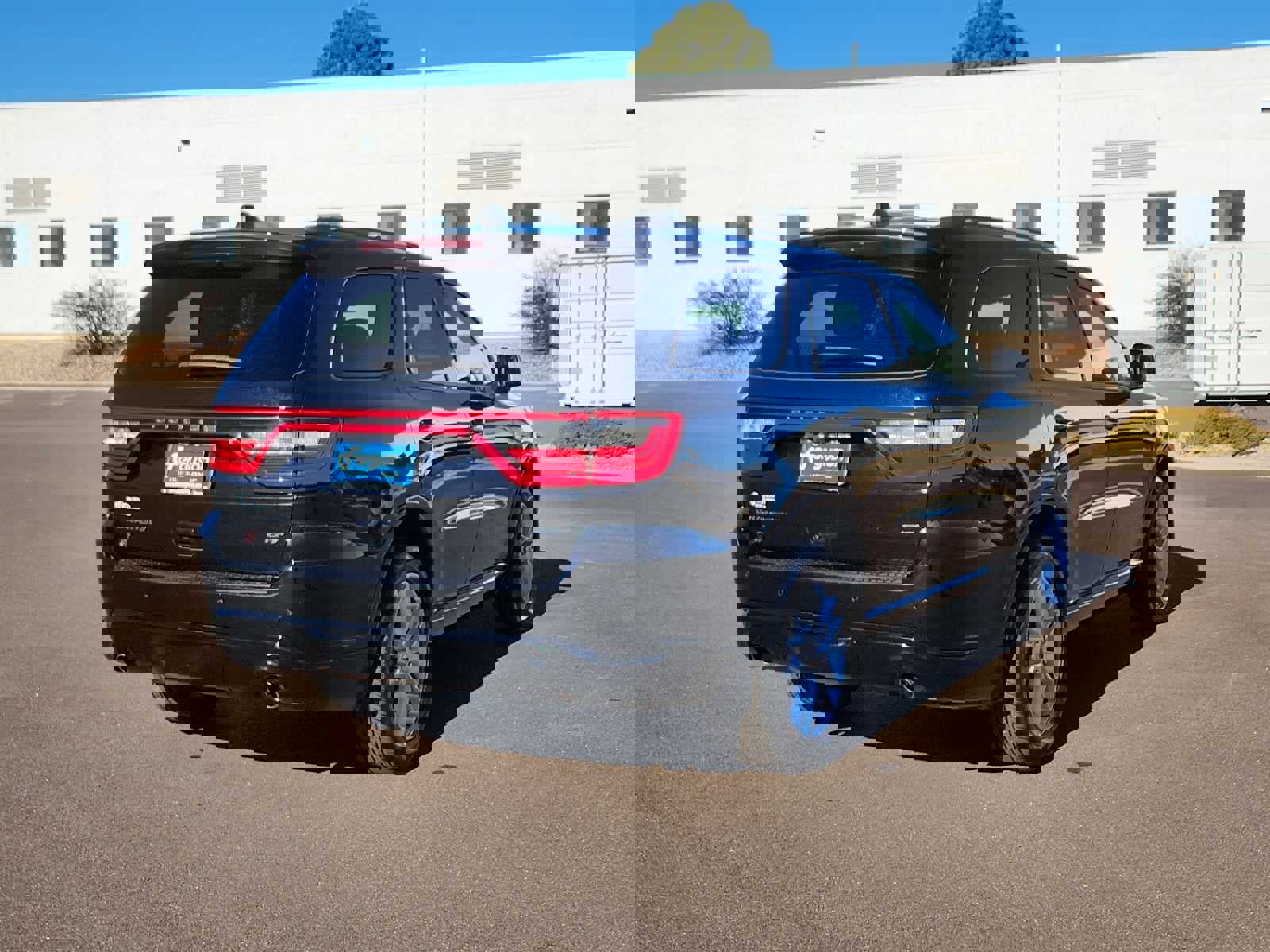 Used 2024 Dodge Durango GT image 3